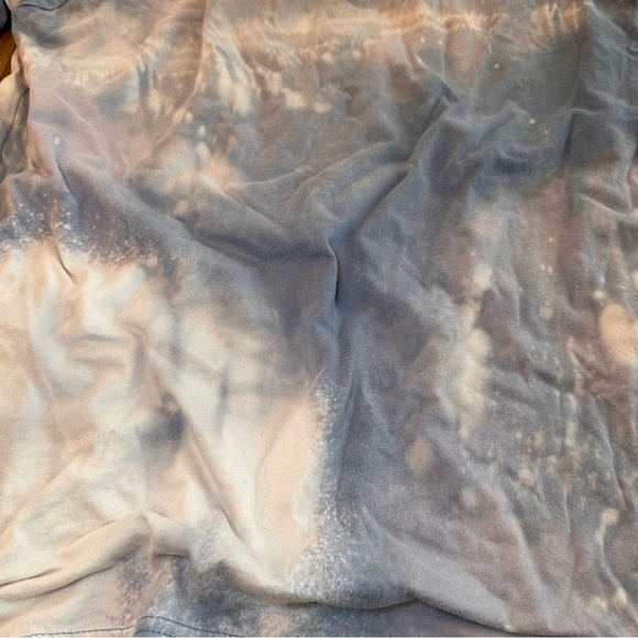 Pink Armadillo Bleached Graphic Tee "Be Kind" Blue Yellow  / Size Medium Women's - Picture 7 of 8